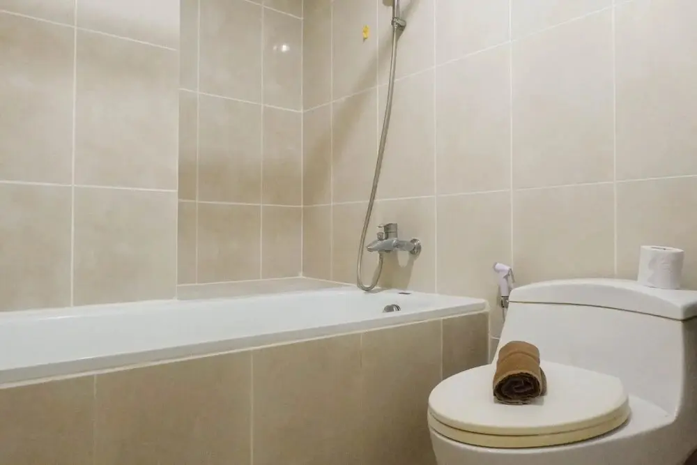 Сурабая: Best View & Spacious 3BR Apartment at Trillium Residence