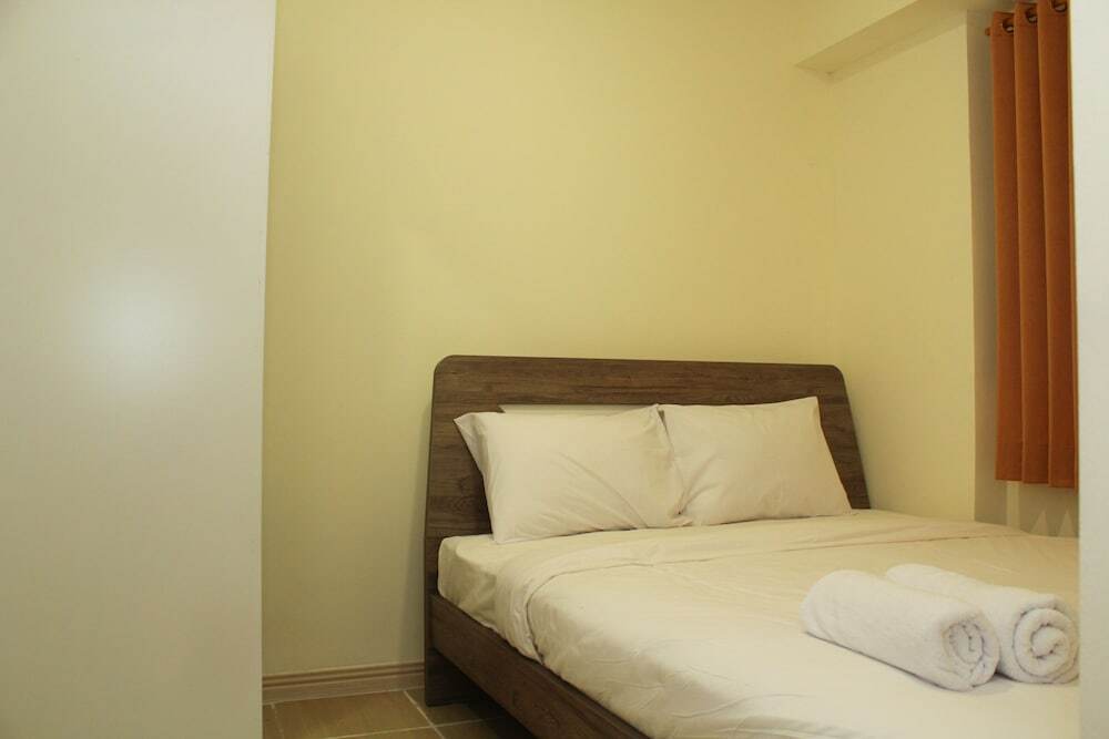 Сибату: New and Nice 2BR at Meikarta Apartment