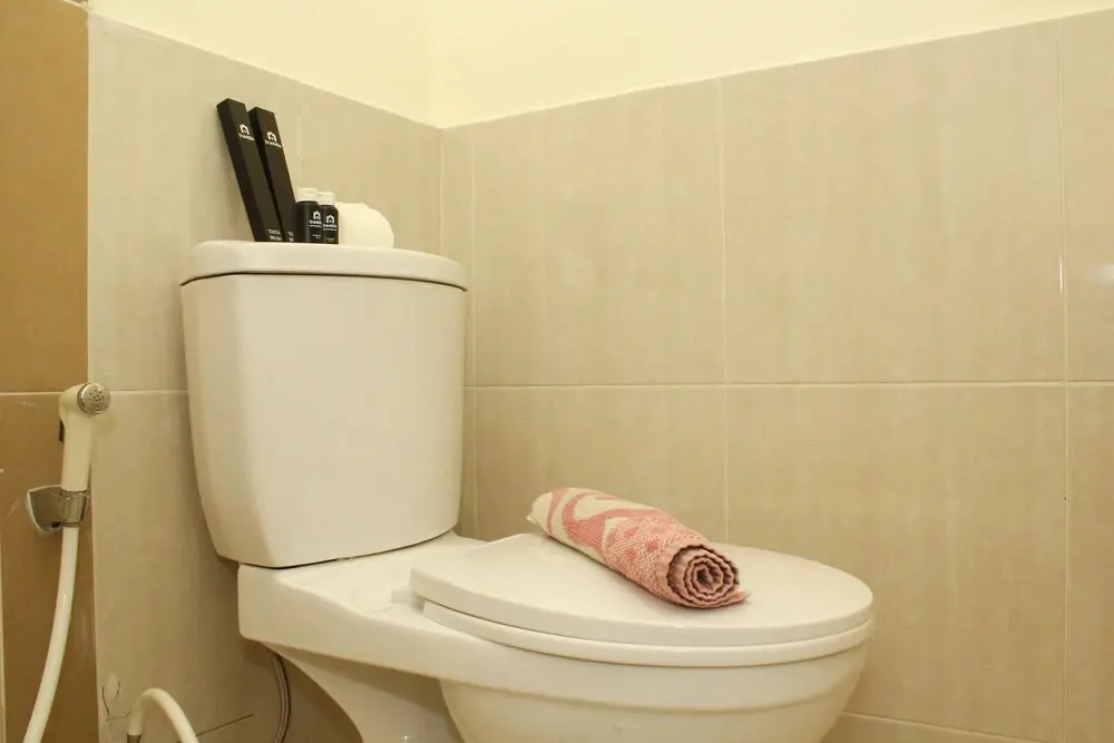 Сибату: New and Nice 2BR at Meikarta Apartment