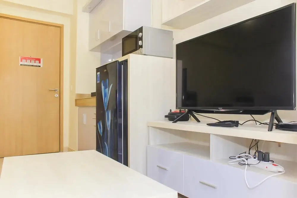 Сибату: Luxury 2BR Apartment at Meikarta