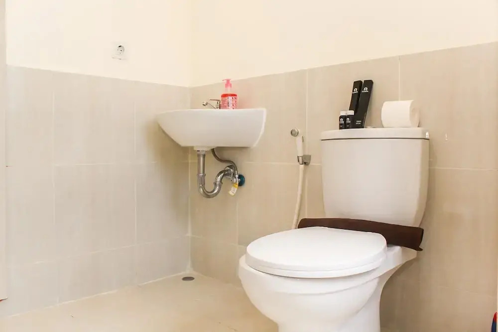 Сибату: Nice and Comfy 3BR at Meikarta Apartment