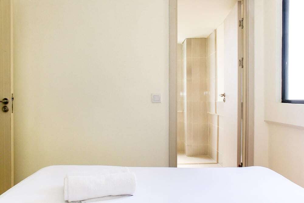 Сибату: Nice and Comfy 3BR at Meikarta Apartment
