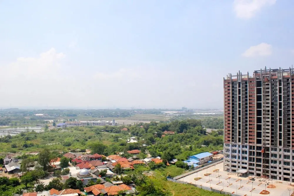 Сибату: Nice and Comfy 3BR at Meikarta Apartment