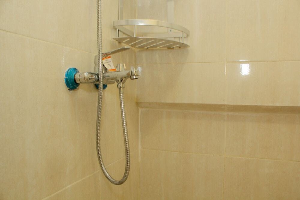 Сибату: Cozy and Relax 2BR at Meikarta Apartment