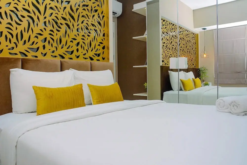 Бекаси: Comfy and Luxury 3BR Springlake Apartment
