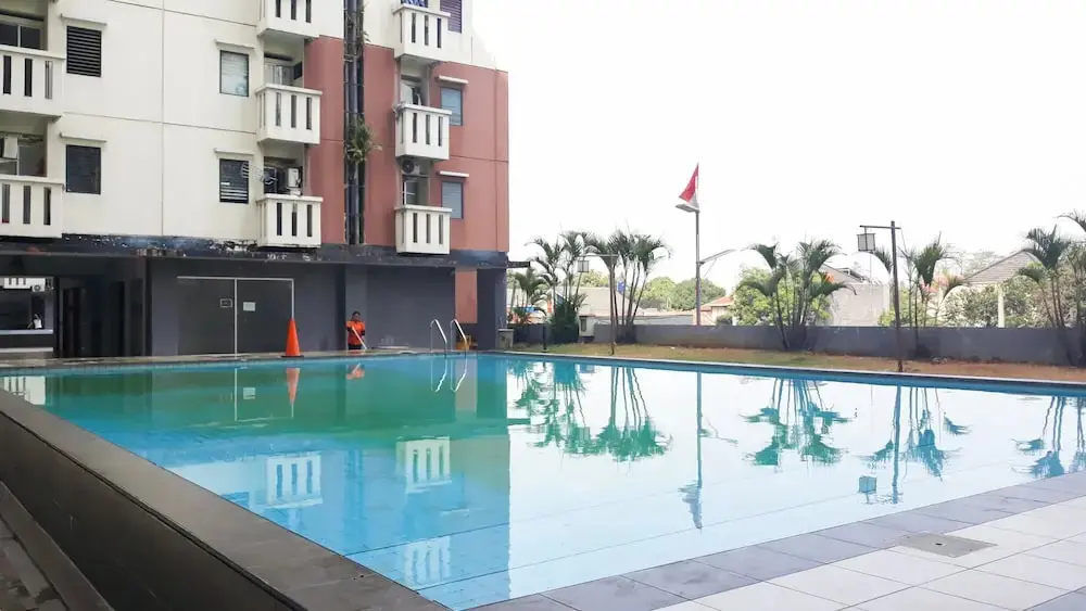 Джакарта: Homey and Compact 2BR Cibubur Village Apartment