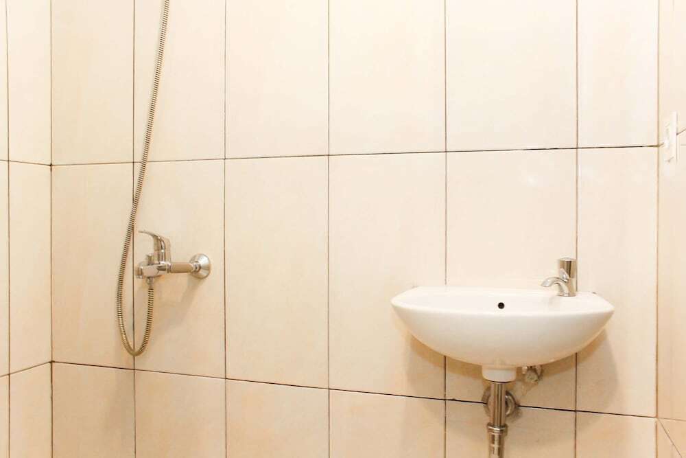 Бекаси: Stunning Grand Kamala Lagoon Studio Apartment