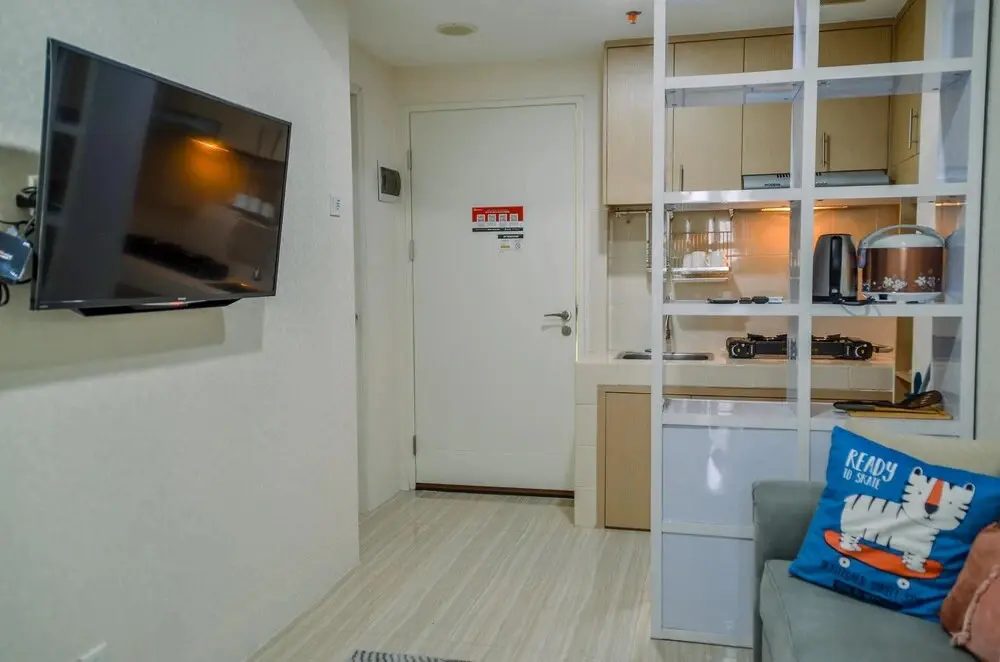 Южный Тангеранг: New and Comfy 2BR Apartment at Urban Heights Residence