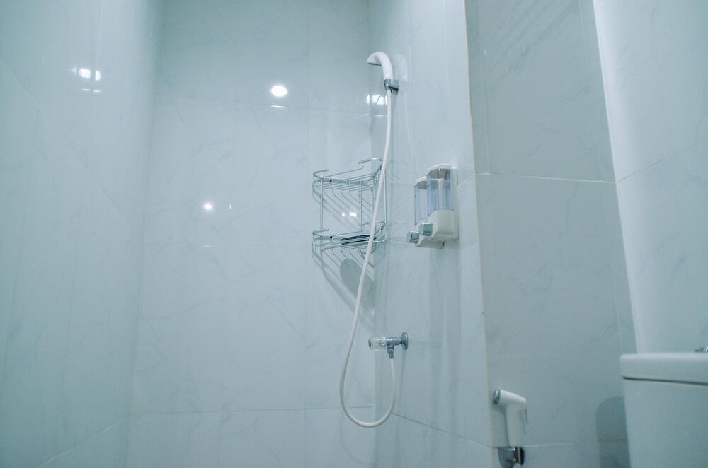 Южный Тангеранг: New and Comfy 2BR Apartment at Urban Heights Residence