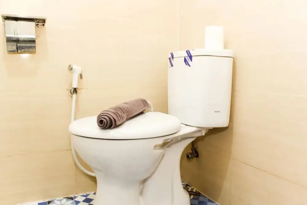 Джакарта: Comfy and Spacious 2BR at Seasons City Apartment