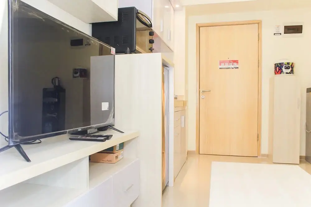 Сибату: Comfort and Simple 2BR at Meikarta Apartment