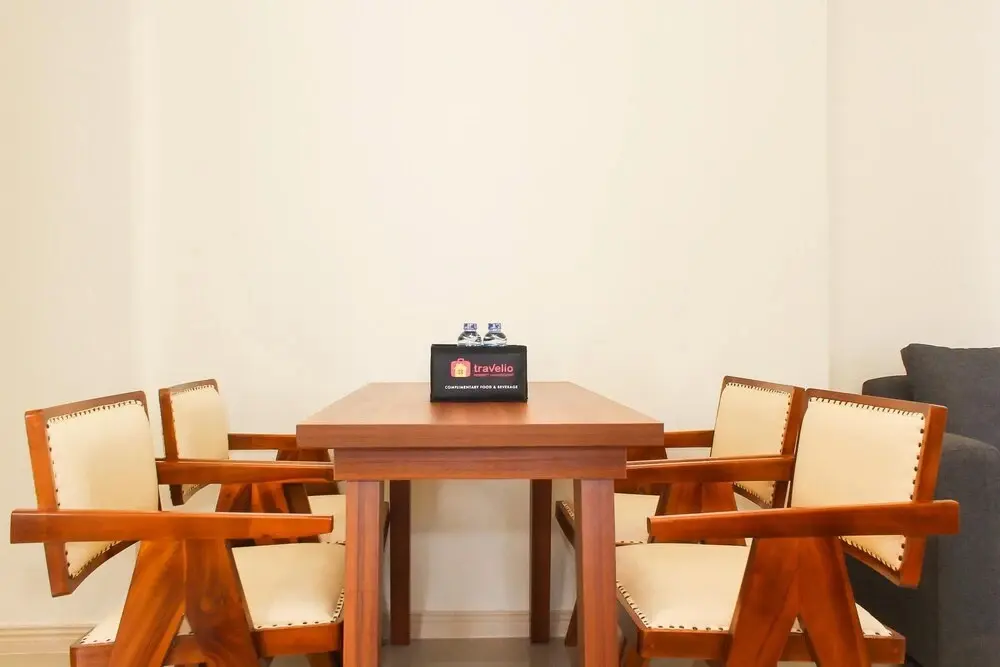 Сибату: Comfortable and Homey 3BR at Meikarta Apartment