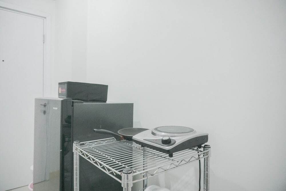 Джакарта: Comfy Studio Apartment for 1 Pax at Green Pramuka City