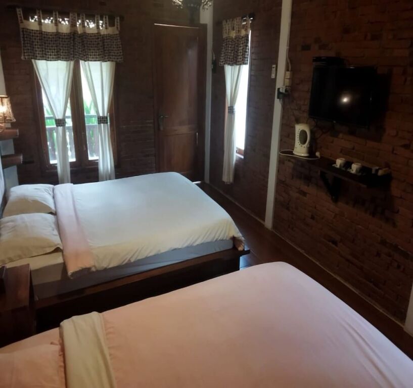 Батуретно: Homestay Omah Bata