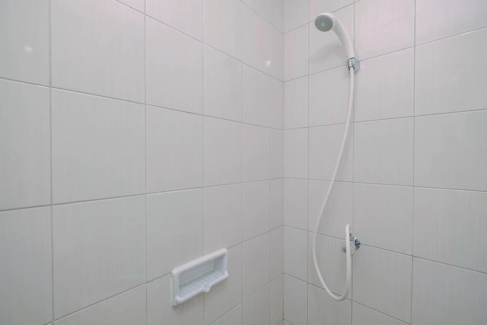 Джакарта: Minimalist 2Br Apartment At Signature Park Grande Near Mt. Haryono