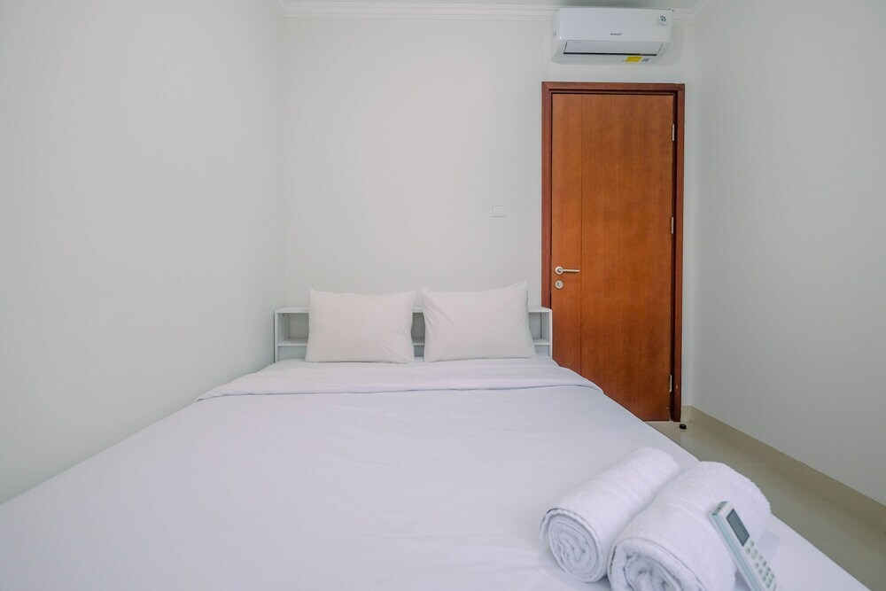 Minimalist 2Br Apartment At Signature Park Grande Near Mt. Haryono — фото 1
