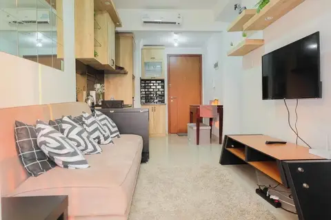 Homey Rustic 2Br Apartment At Signature Park Grande — фото 1