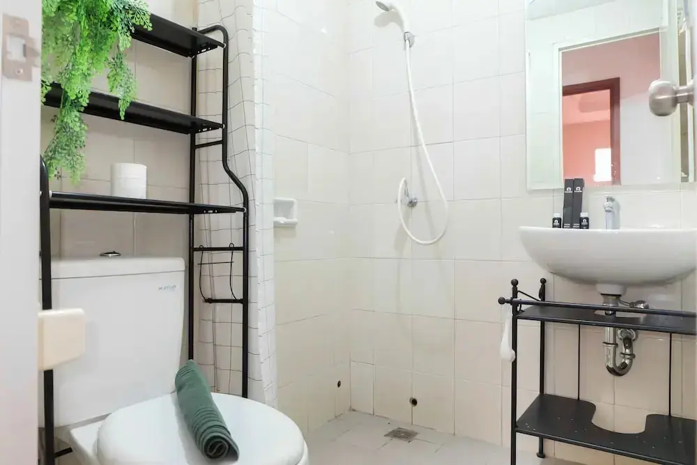 Джакарта: Homey Rustic 2Br Apartment At Signature Park Grande