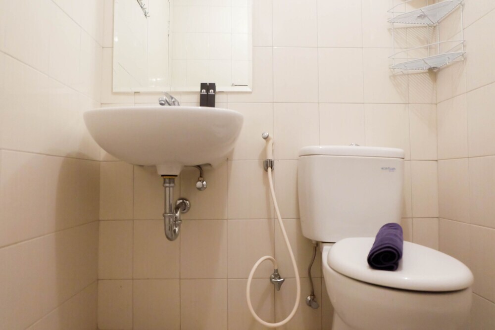 Джакарта: Cozy And Minimalist 2Br Apartment @ Signature Park Grande