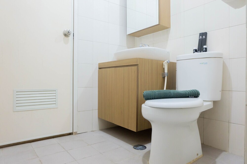 Джакарта: Comfy 2Bedroom At Signature Park Grande Apartment