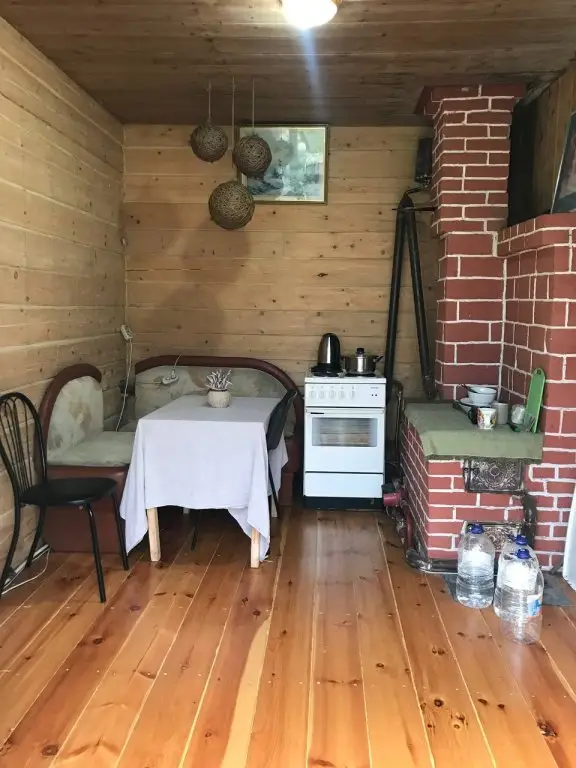Горно-Алтайск: Гостевой Дом Домик в Горном