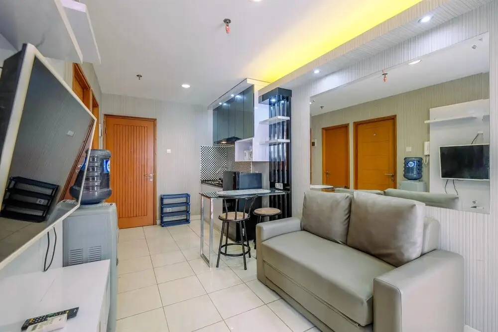 Депок: Nice And Simple 2Br At Cinere Bellevue Suites Apartment