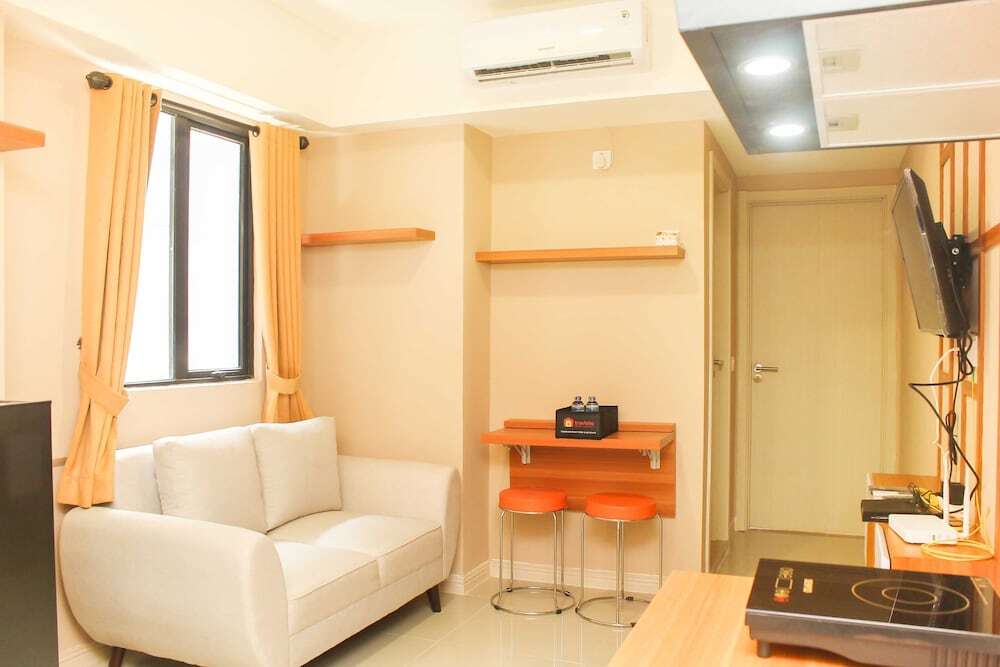 Сибату: Well Appointed 2Br At Meikarta Apartment