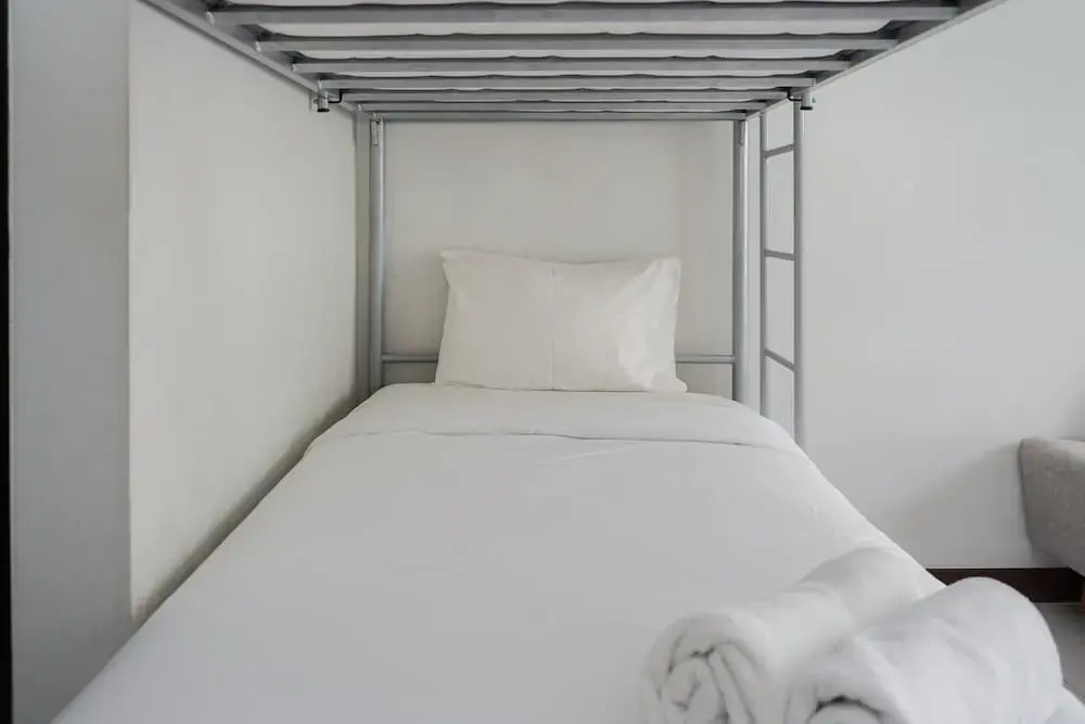 Legok: Cozy Stay Studio Apartment At Scientia Residence