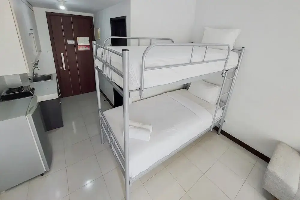 Cozy Stay Studio Apartment At Scientia Residence — фото 1