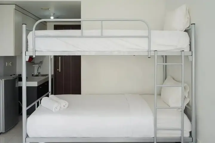 Legok: Cozy Stay Studio Apartment At Scientia Residence