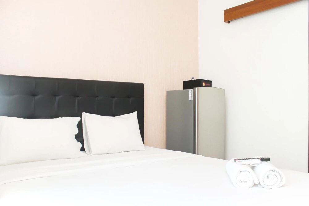 Бекаси: Comfort Living Studio Room At Grand Kamala Lagoon Apartment