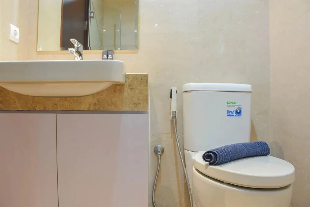 Джакарта: Comfortable And Warm Studio Room At Menteng Park Apartment