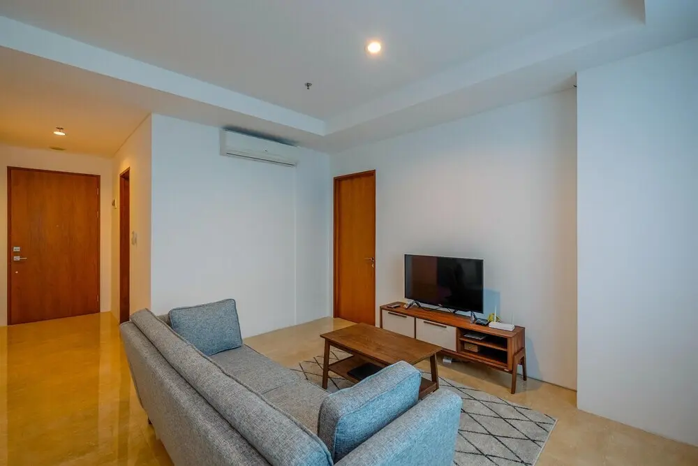 Джакарта: Spacious 1Br At Veranda Residence Puri Apartment