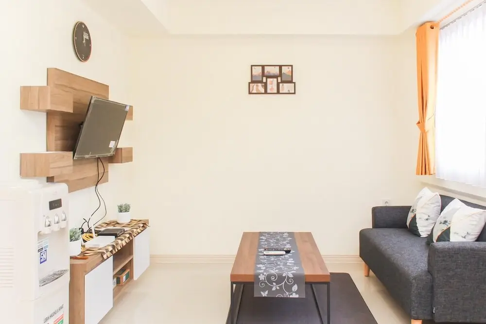 Сибату: Comfort And Strategic 2Br Apartment At Meikarta