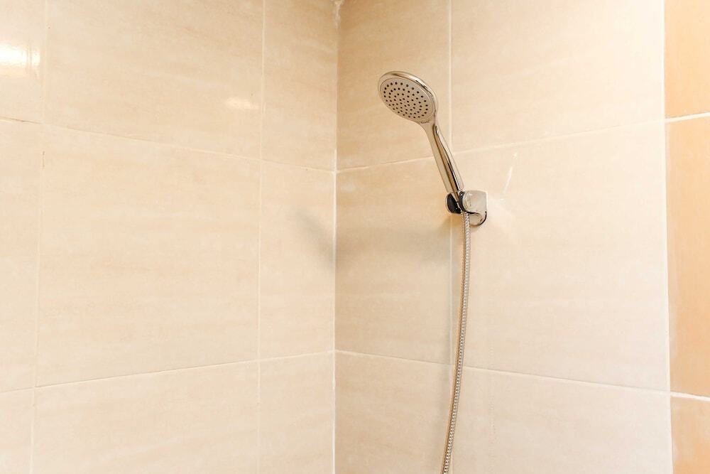 Сибату: Comfort And Strategic 2Br Apartment At Meikarta