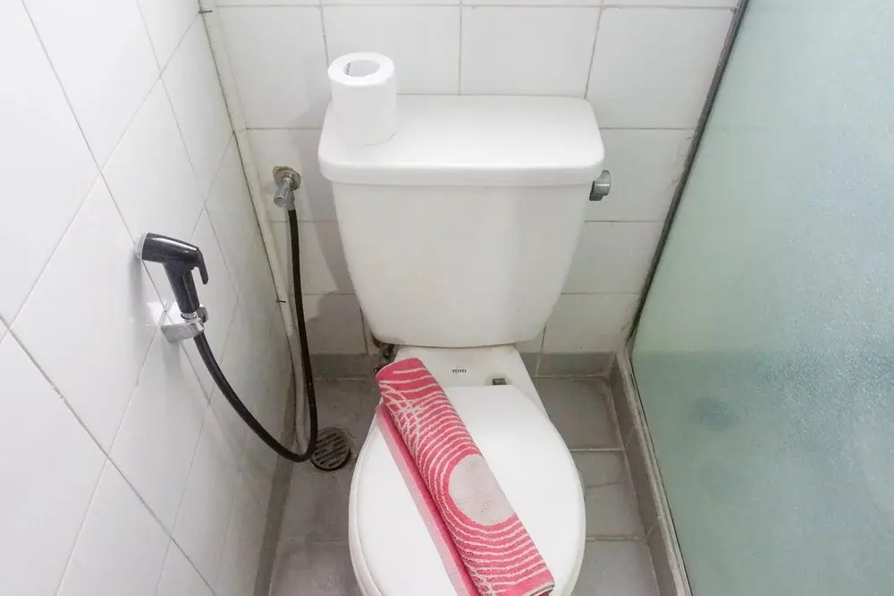 Сурабая: Comfortable And Spacious 2Br Apartment At Kondominium Puncak Marina