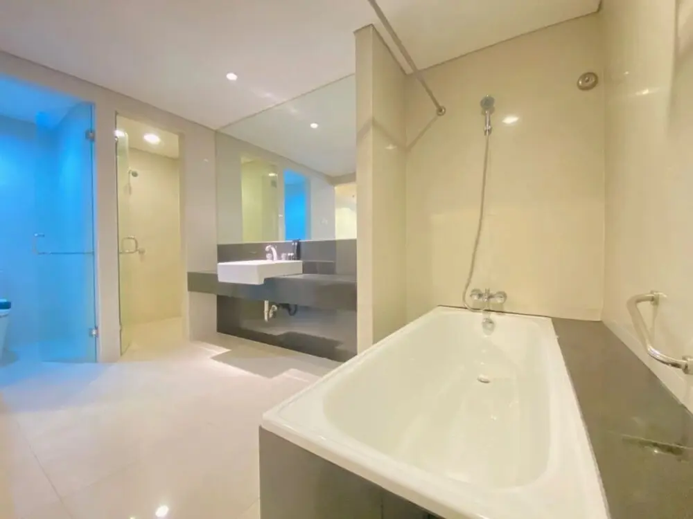 Бандунг: Fabulous 2Br Loft Apartment With Private Bathub At El Royale