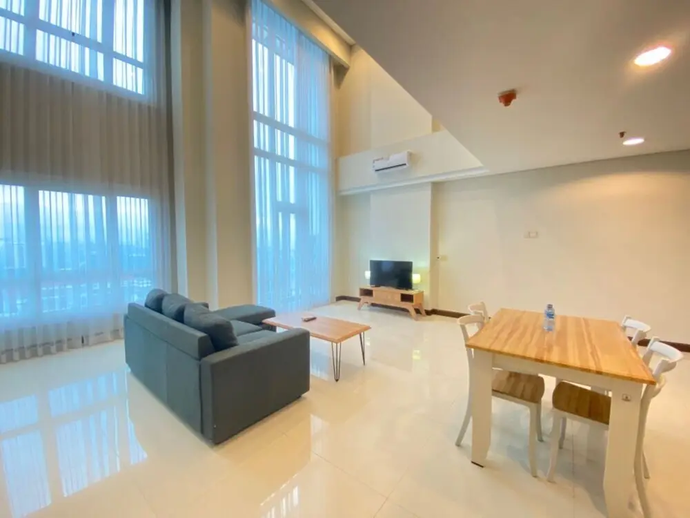 Бандунг: Fabulous 2Br Loft Apartment With Private Bathub At El Royale