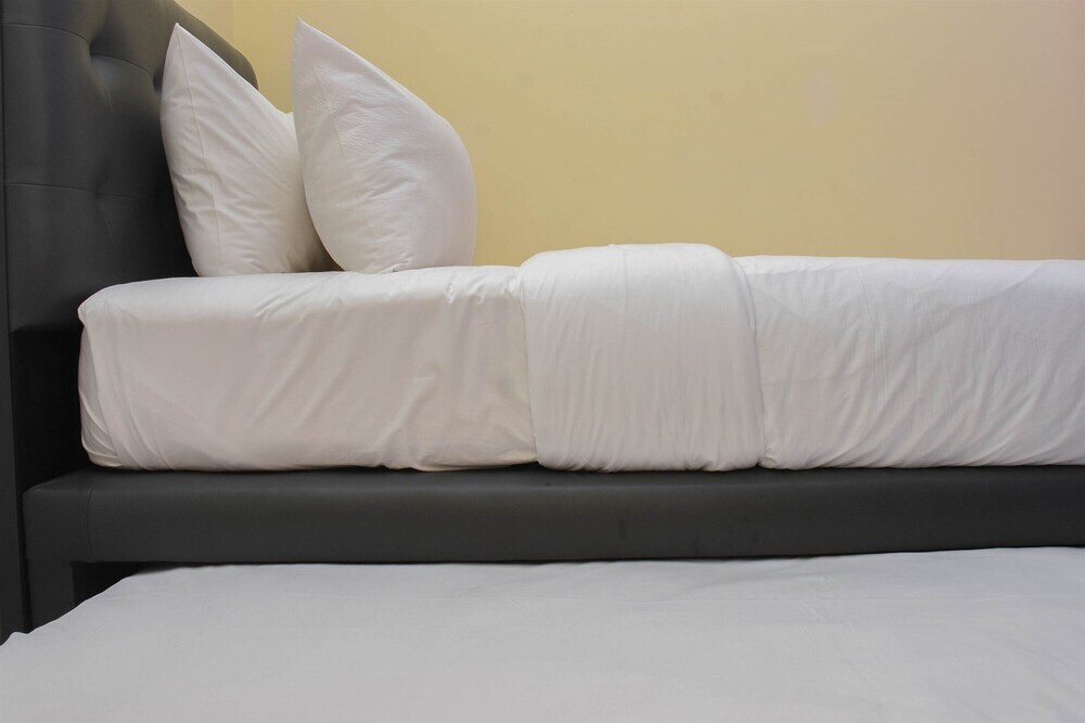 Джакарта: Comfort And Homey 2Br At Green Pramuka City Apartment