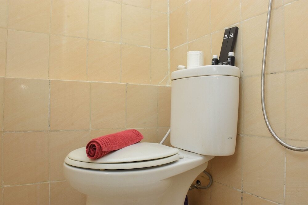Джакарта: Comfort And Homey 2Br At Green Pramuka City Apartment