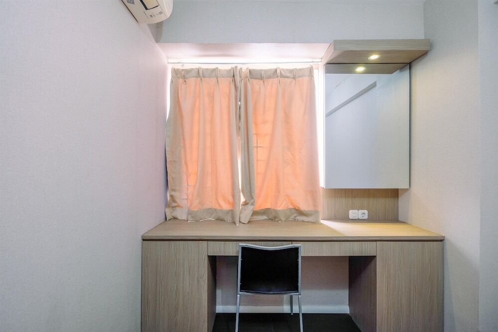 Джакарта: Nice And Fresh 2Br At Bassura City Apartment