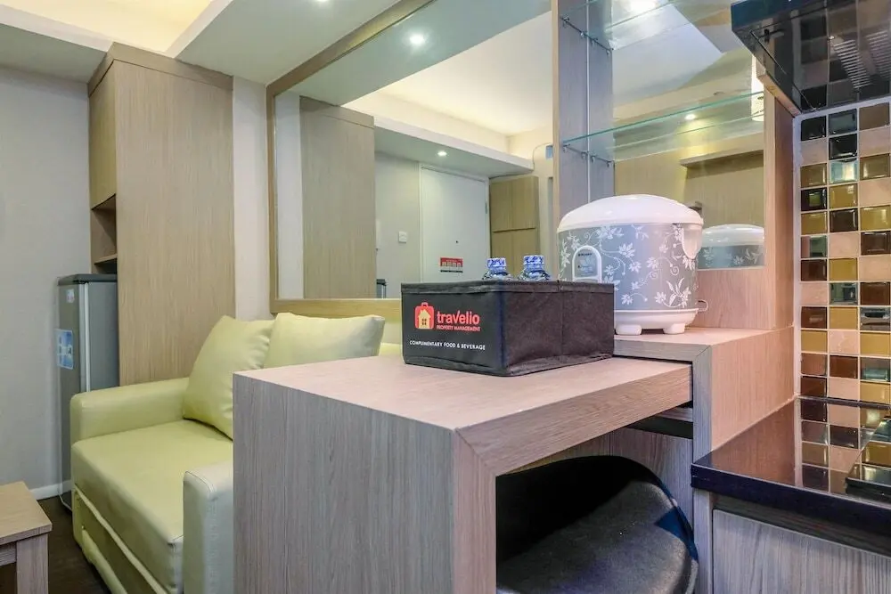 Джакарта: Nice And Fresh 2Br At Bassura City Apartment