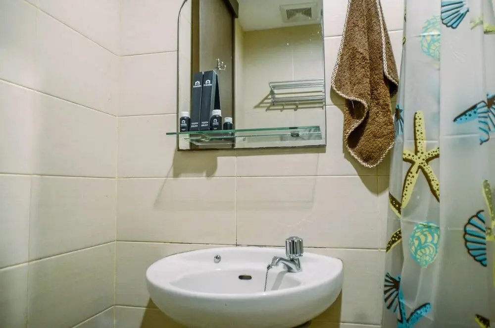 Джакарта: Nice And Warm 1Br At Belmont Residence Puri Apartment