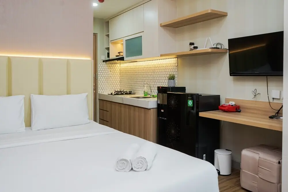 Legok: Nice And Homey Studio Apartment At B Residence