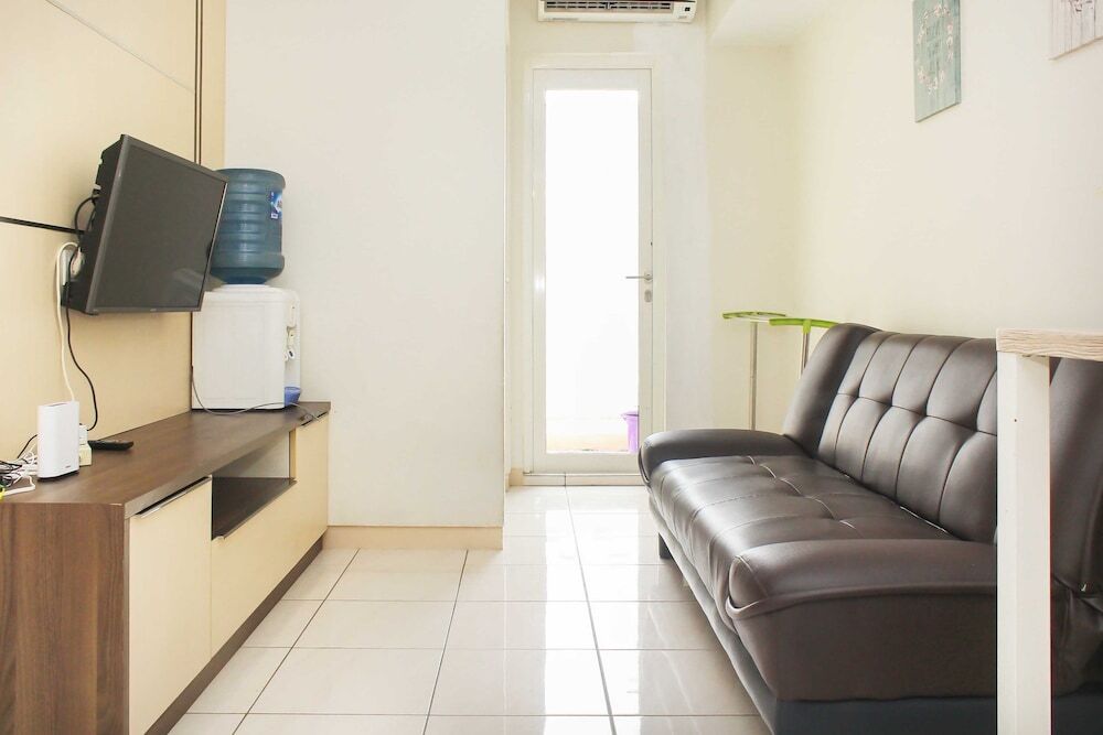 Бекаси: Comfort Living 2Br At Springlake Summarecon Bekasi Apartment