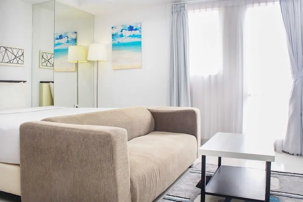 Чикаранг: Nice And Comfort Studio Room At Azalea Suites Apartment