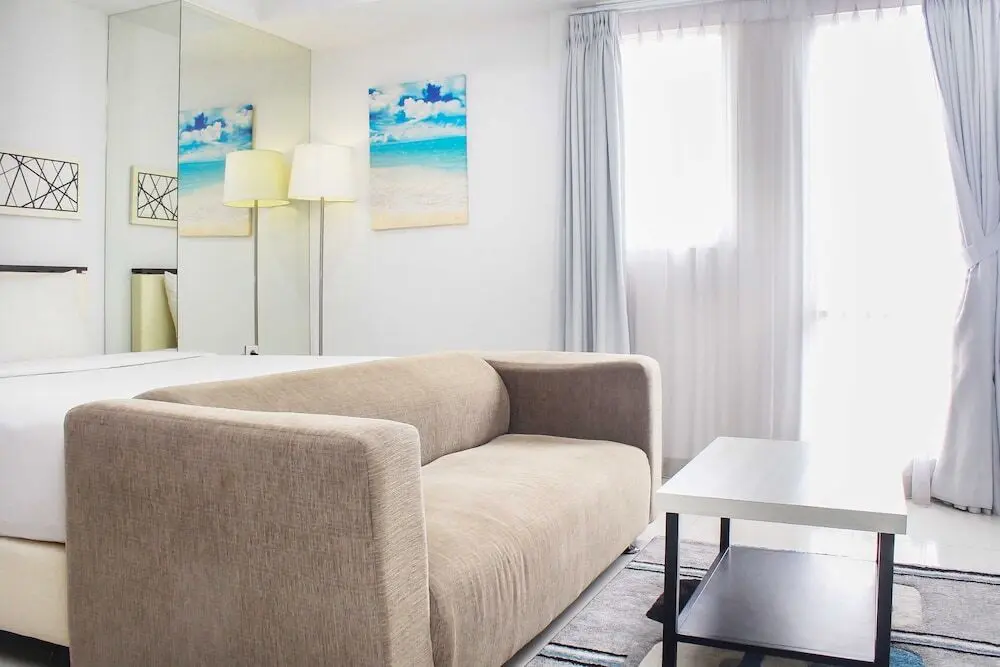 Чикаранг: Nice And Comfort Studio Room At Azalea Suites Apartment
