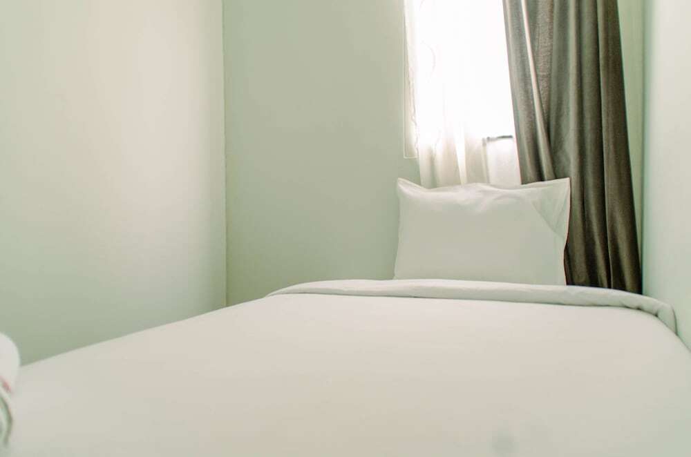 Legok: Elegant And Comfy 2Br Apartment At Scientia Residence