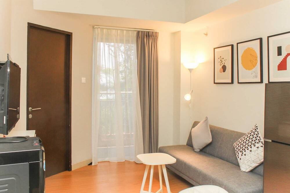 Чикаранг: Nice And Elegant 1Br Apartment At Mustika Golf Residence
