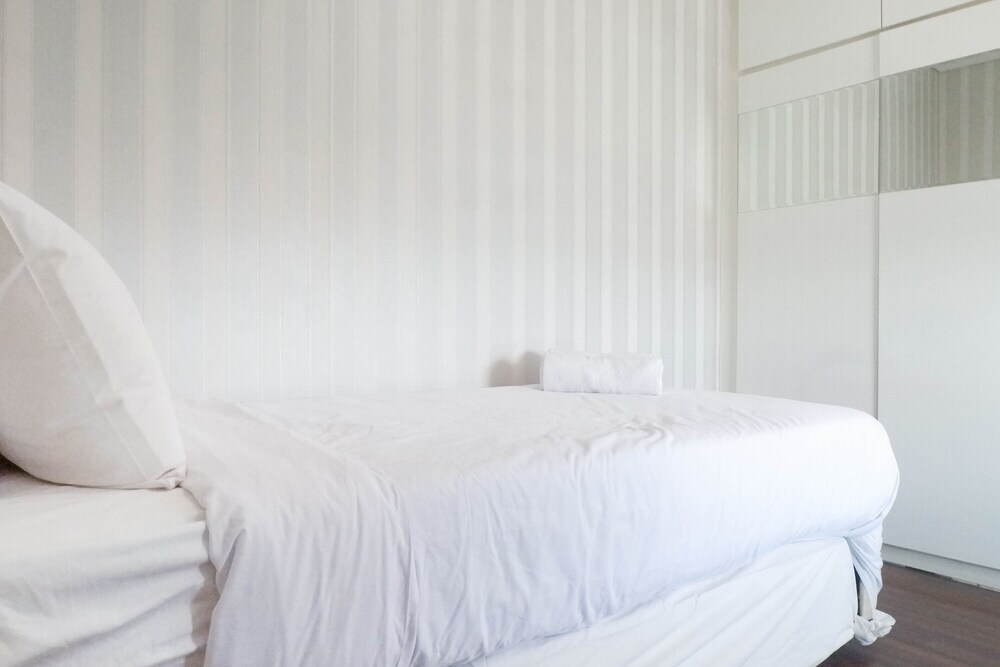 Сурабая: Cozy Living 2Br Apartment Near Plaza Surabaya At Trillium Residence